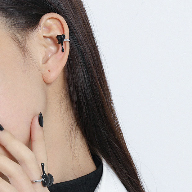 Black Fluid Heart Irregular 925 Sterling Silver Non-Pierced Earring(Single)