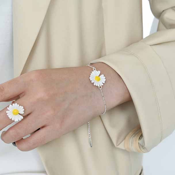 Girl Enamel White Daisy Flower 925 Sterling Silver Bracelet