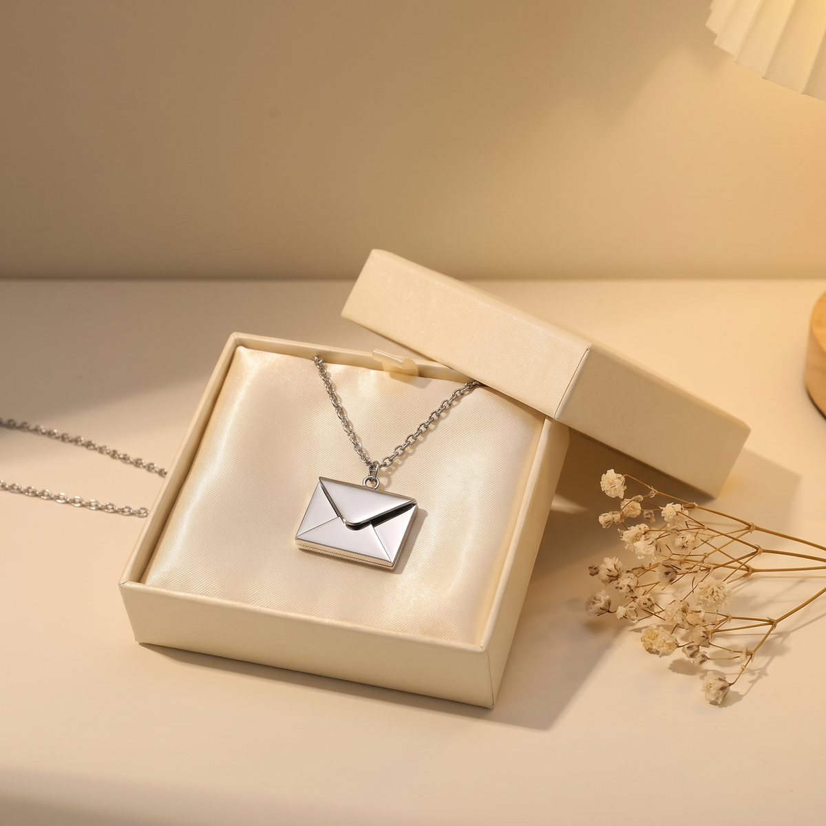 COSMOS™ Love Letter Locket