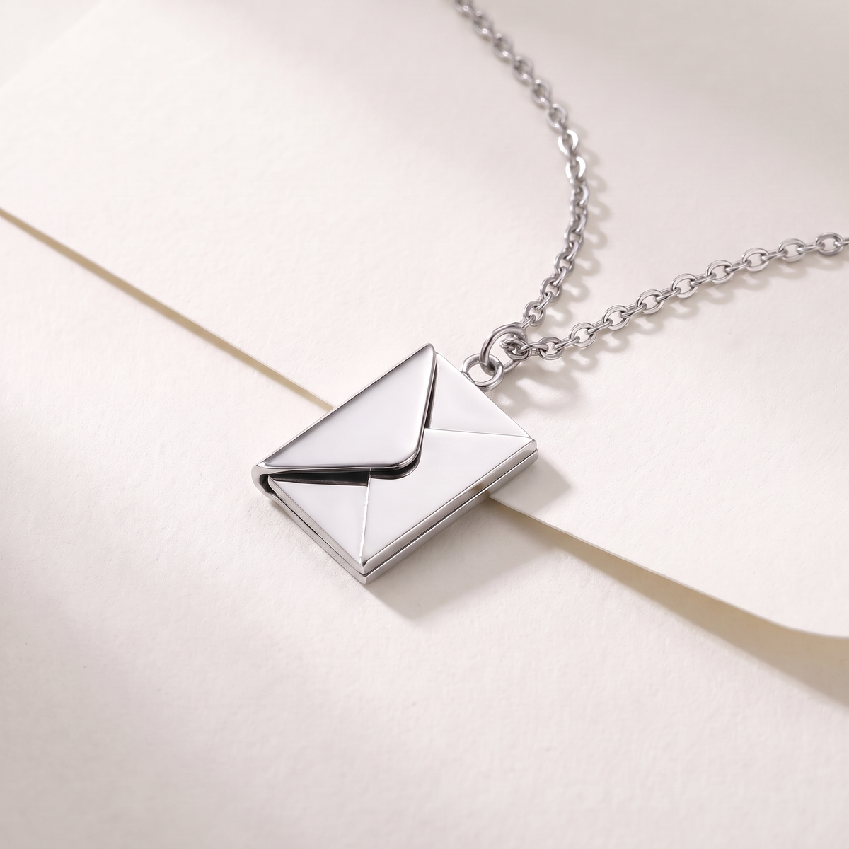 COSMOS™ Love Letter Locket